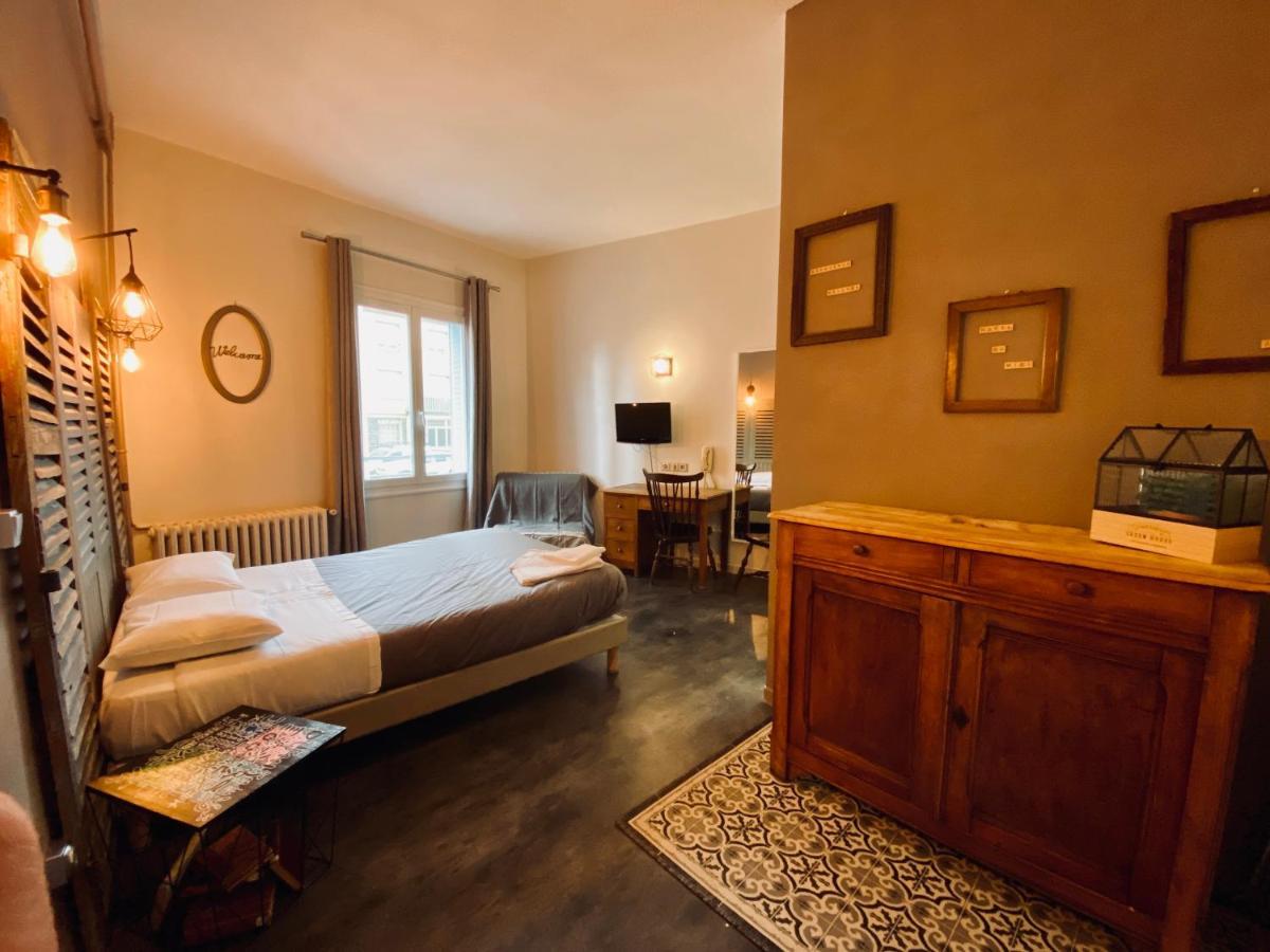 Hotel Le Midi Clermont-Cournon Buitenkant foto